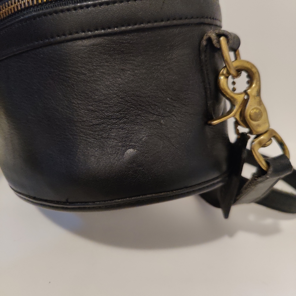 Coach Black Leather Top-Handle Crossbody Bag with Gold Hardware - Picture 2 of 12